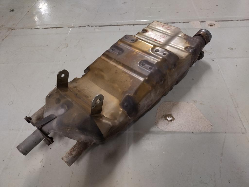 triumph sprint 1050 st van '05-'11 uitlaat demper, Ophalen of Verzenden, Gebruikt