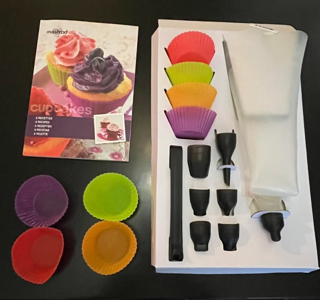 Kit à cupcakes, Enlèvement ou Envoi, Comme neuf, Cupcakes