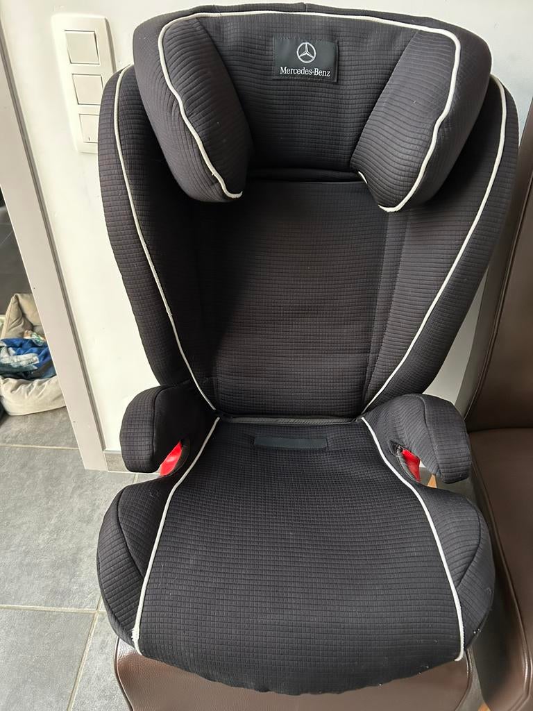 Siège Isofix Mercedes groupe 2 (15-36kg) peu utilisé, Enlèvement, Isofix