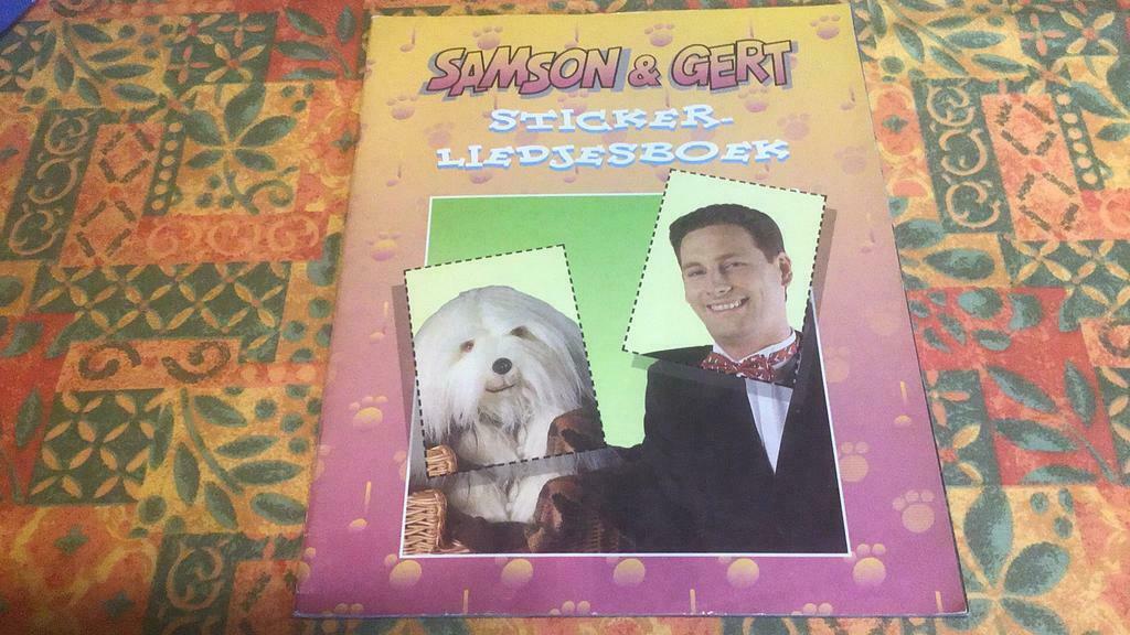 Samson en Gert sticker liedjes boek (z7), Ophalen of Verzenden, Gelezen, Plaatjesalbum