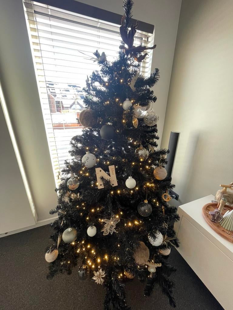 Kerstboom 180cm zwart, Ophalen of Verzenden, Zo goed als nieuw