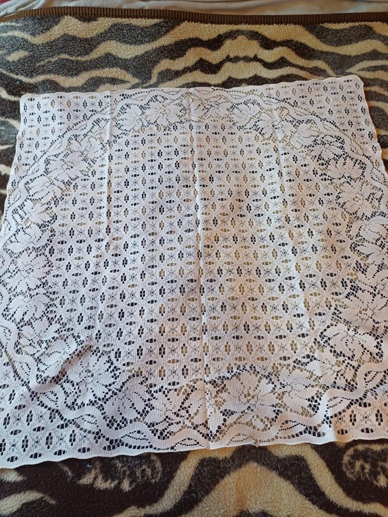 nappe carre de table, Enlèvement ou Envoi, Comme neuf