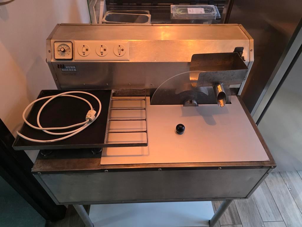 Klassieke professionele chocoladewielmachine - 220V, Ophalen