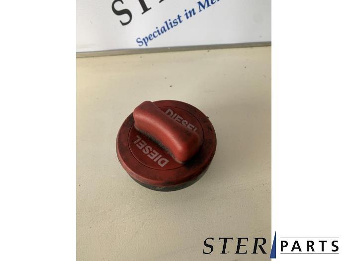 Tankdop van een Mercedes B-Klasse (650), Gebruikt, -, -, Ophalen of Verzenden