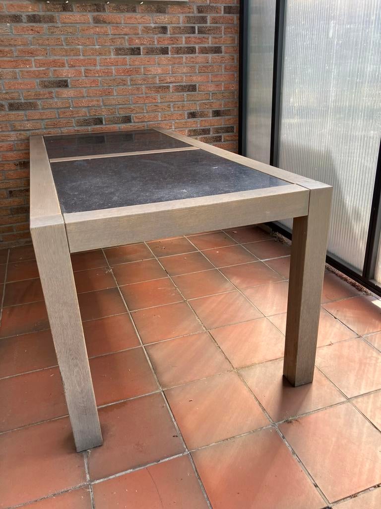 Eettafel met marmeren blad, Ophalen, Gebruikt