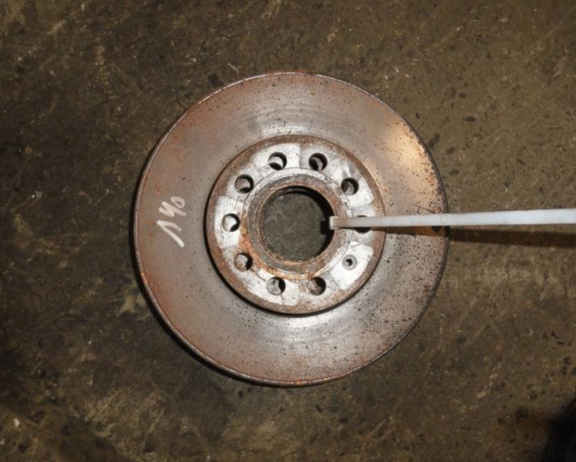 A vendre disques avant 2L 136 140, Autos : Pièces & Accessoires, Enlèvement, Utilisé, Volkswagen