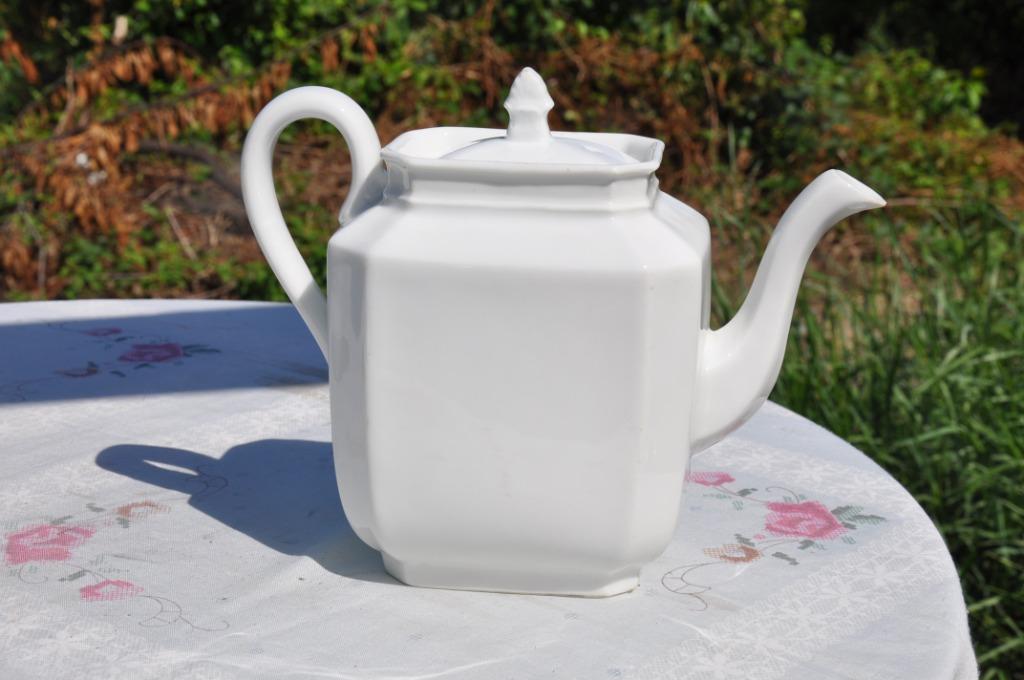 §  cafetière rectangulaire en porcelaine blanche, Ophalen of Verzenden