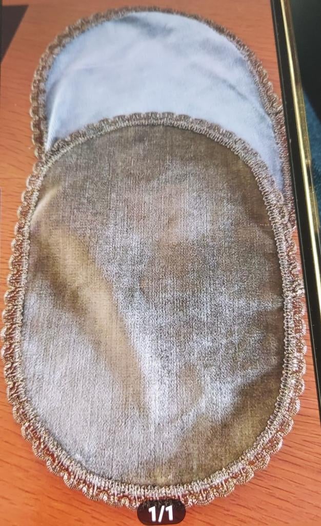 2 napperons un gris  un vert 31cm sur 22cm, Enlèvement ou Envoi
