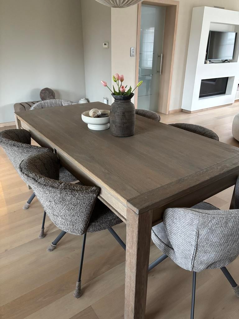 Eiken eettafel charell, Huis en Inrichting, Ophalen, Zo goed als nieuw