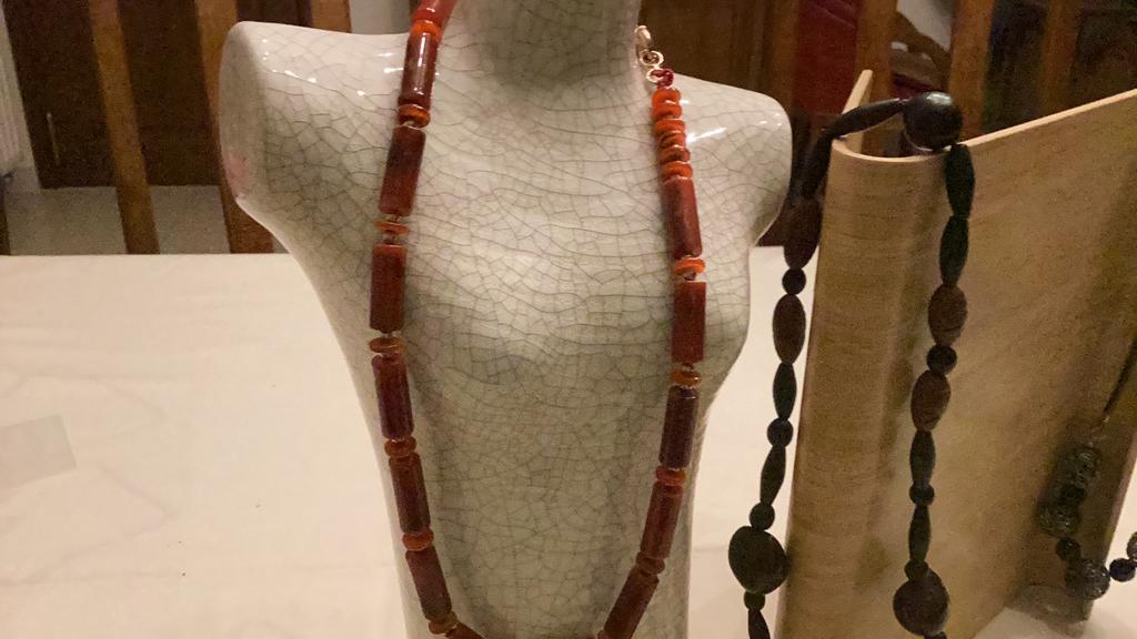 5 halskettingen, Bijoux, Sacs & Beauté, Colliers, Enlèvement ou Envoi, Utilisé, Rouge, Autres matériaux