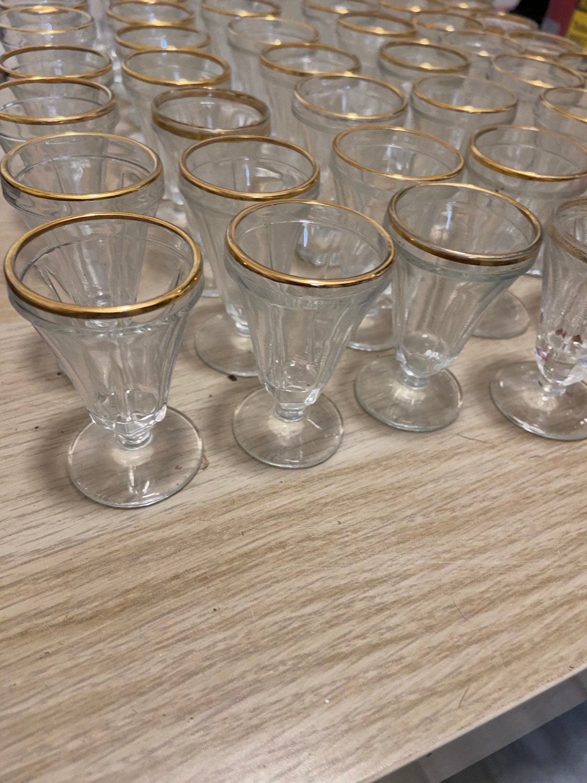 Lot de 64 verres vintage a lisserai or, Enlèvement, Utilisé, Autres types