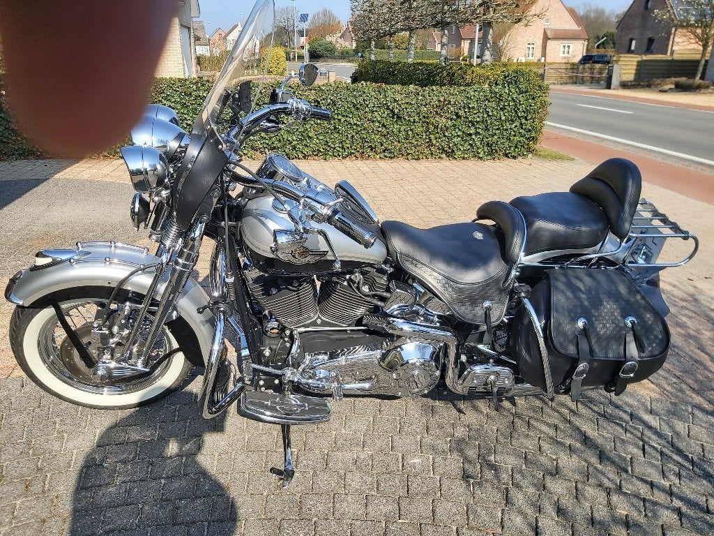 Carburateur Heritage Springer 100e anniversaire, Motos, Motos | Harley-Davidson, Plus de 35 kW, Chopper, 2 cylindres, 1450 cm³