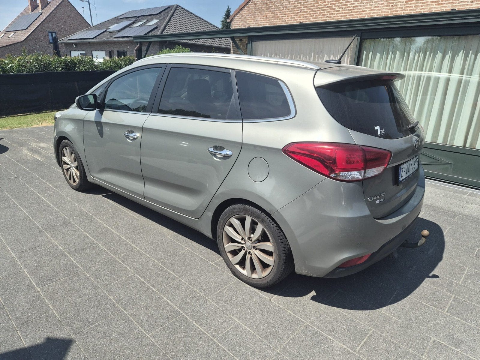 Kia Carens, Auto's, Kia, Euro 5, Zwart, 7 zetels, Bedrijf