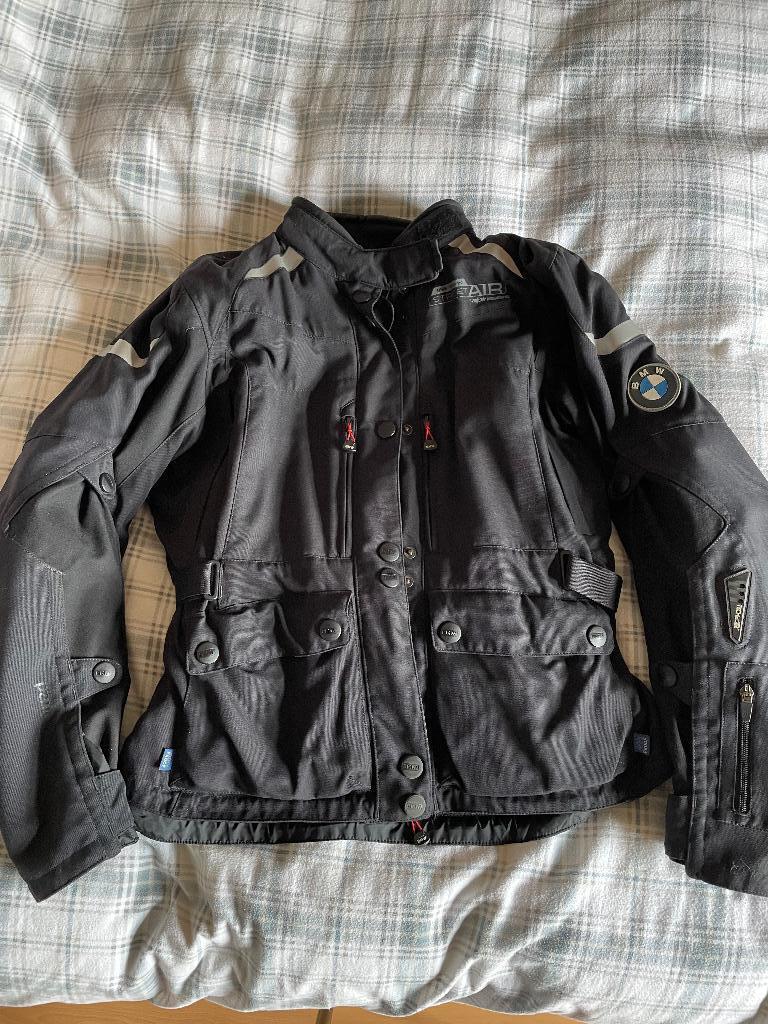 Bmw motorjas /voor vrouw als nieuw., Motoren, Kleding | Motorkleding, Jas | textiel, Dames, Tweedehands, Ophalen