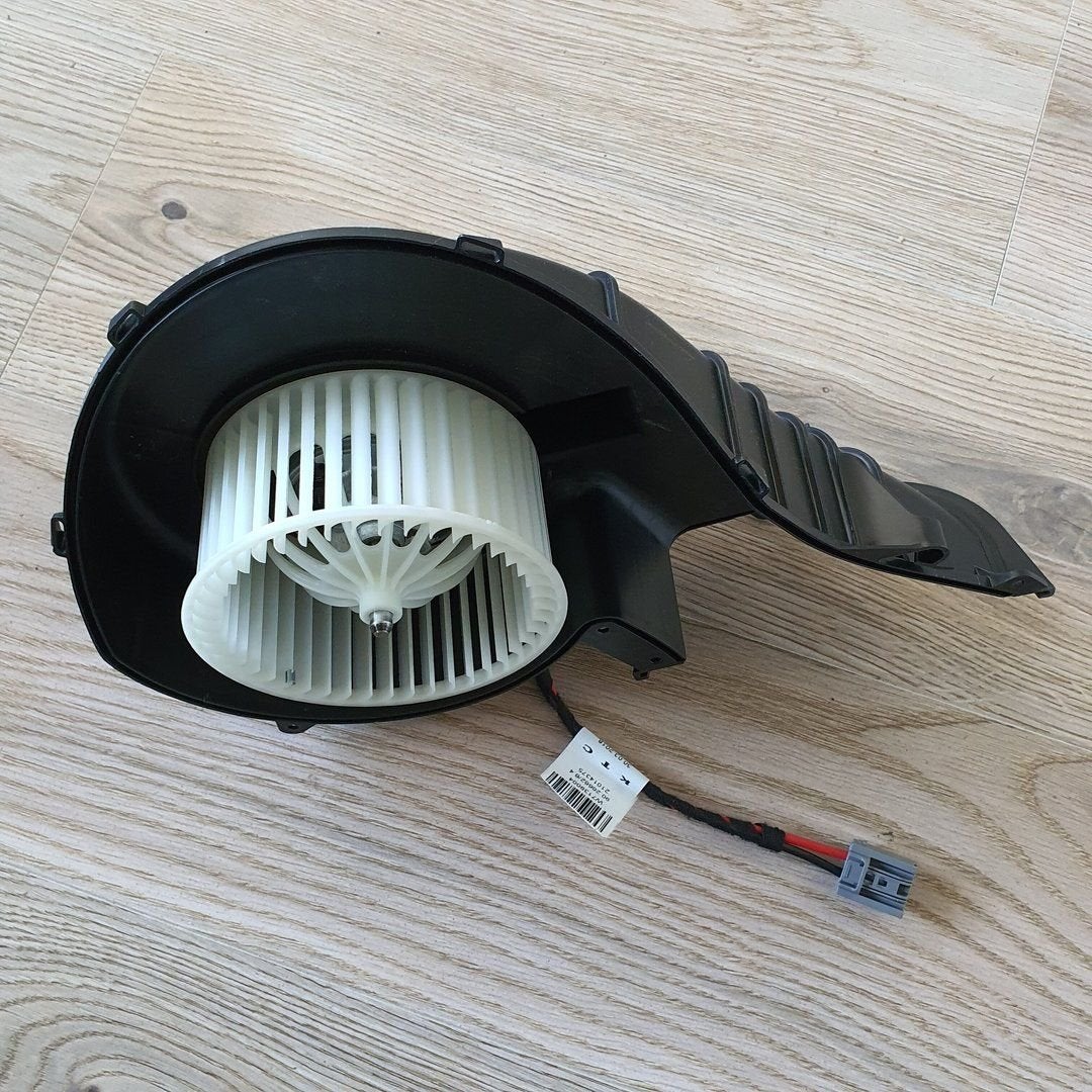 VO / RVI HEATER MOTOR FH4 84223449, Neuf, -, -, -