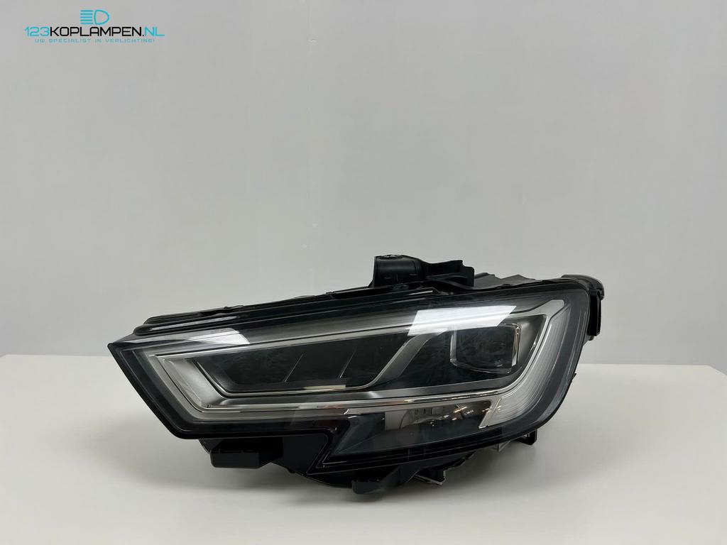 Audi A3 8V facelift Matrix koplamp links 8V0941035, -, -, Origine de la pièce connue, Audi