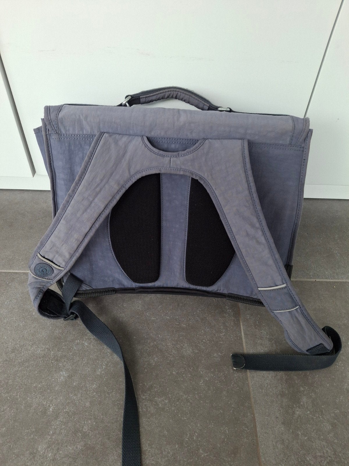 Boekentas Kipling, Diversen, Ophalen