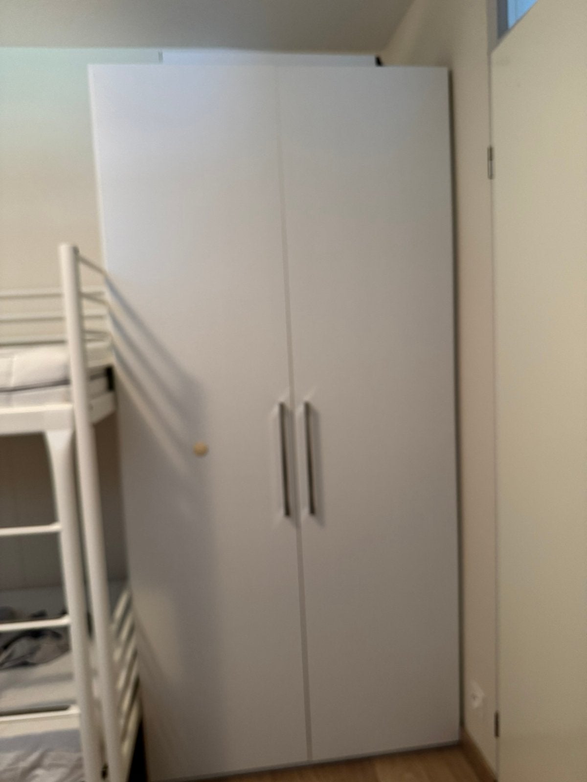 Armoire blanche IKEA - 101 x 211 x 60 cm - 2 portes, Comme neuf, 100 à 150 cm, Enlèvement, 200 cm ou plus