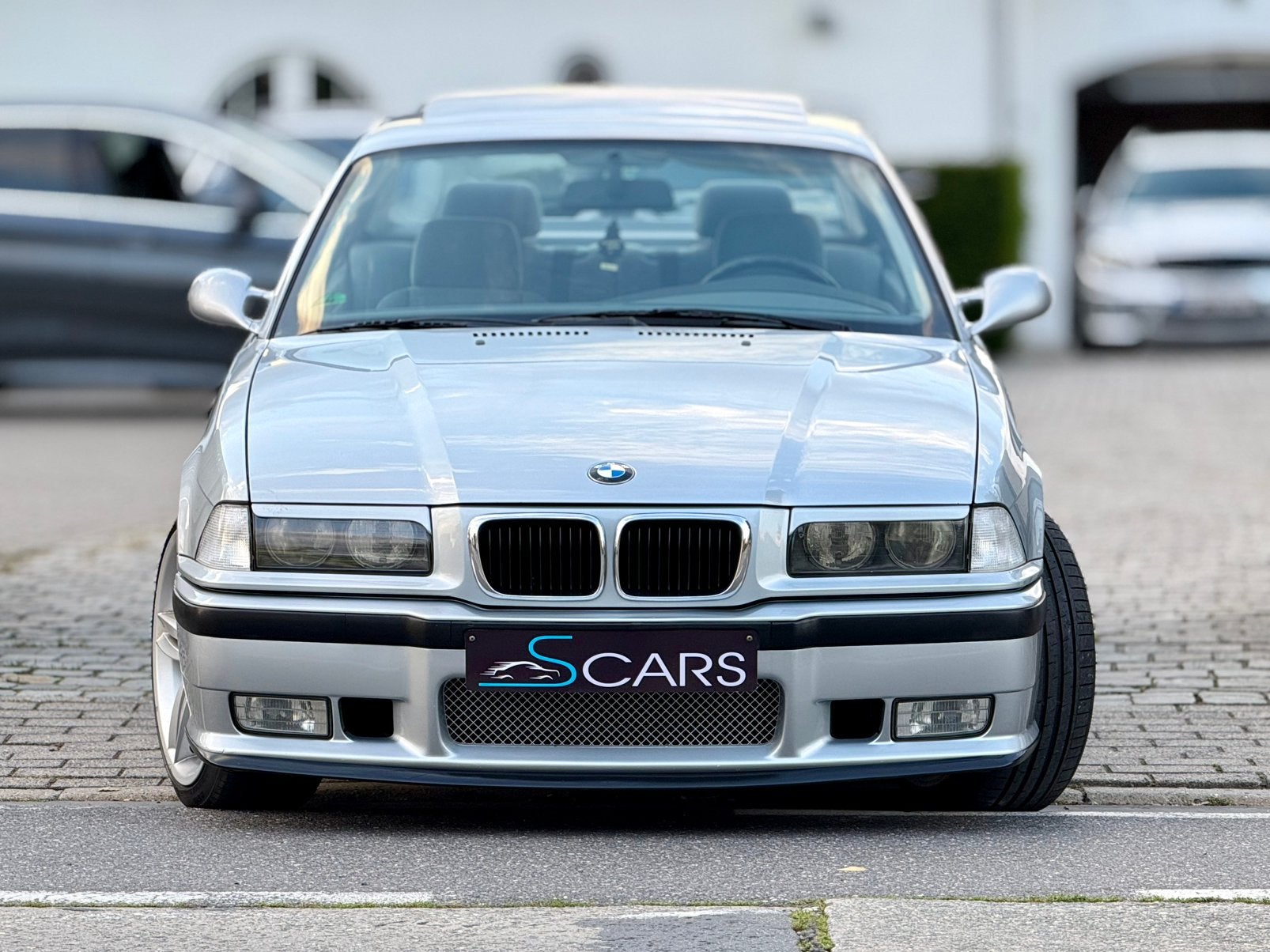 Bmw 318is Coupe 1900cc ** M pakket ** 100.000 km ** Automaat, Auto's, BMW, 4 zetels, Achterwielaandrijving, 4 cilinders, Bedrijf