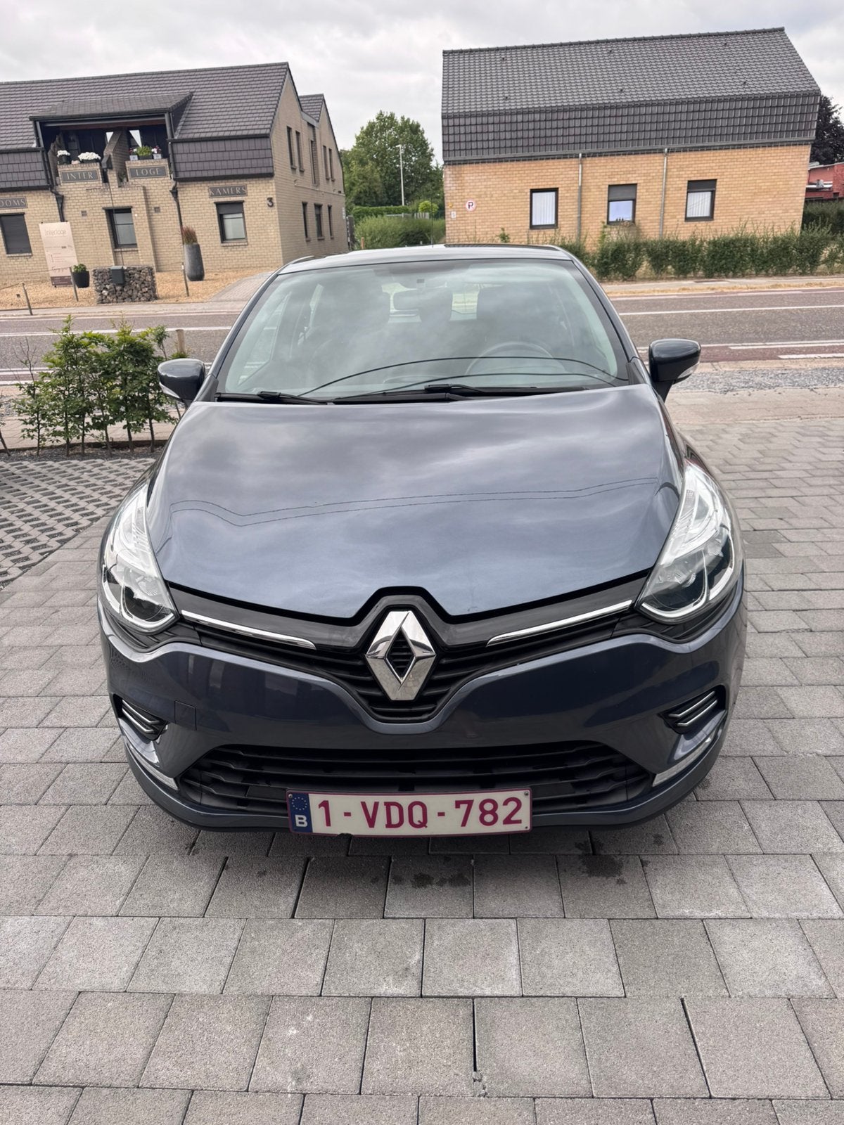 Renault Clio 77.000 km, Achat, 5 portes, 5 places, Particulier