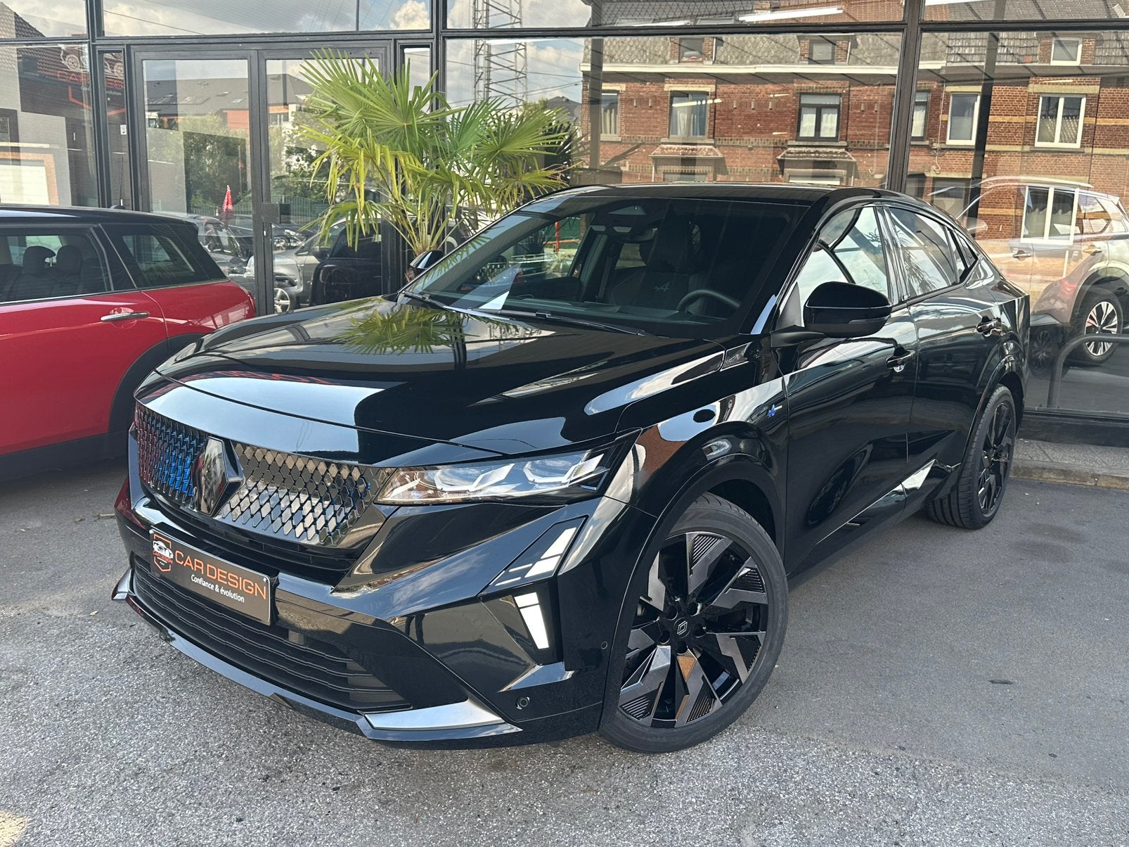 Renault rafale esprit alpine 1.2hybrid / 2025 / 30.000km.., Automaat, 1199 cc, Zwart, Bedrijf