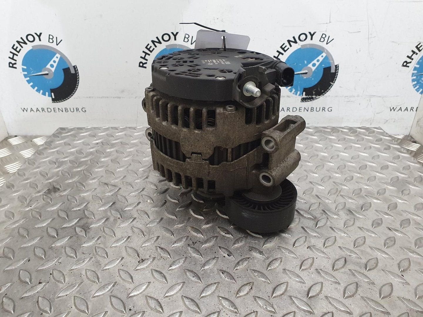 BMW 1 SERIES 118i  DYNAMO 2007, Ophalen of Verzenden, Gebruikt, ARN erkend