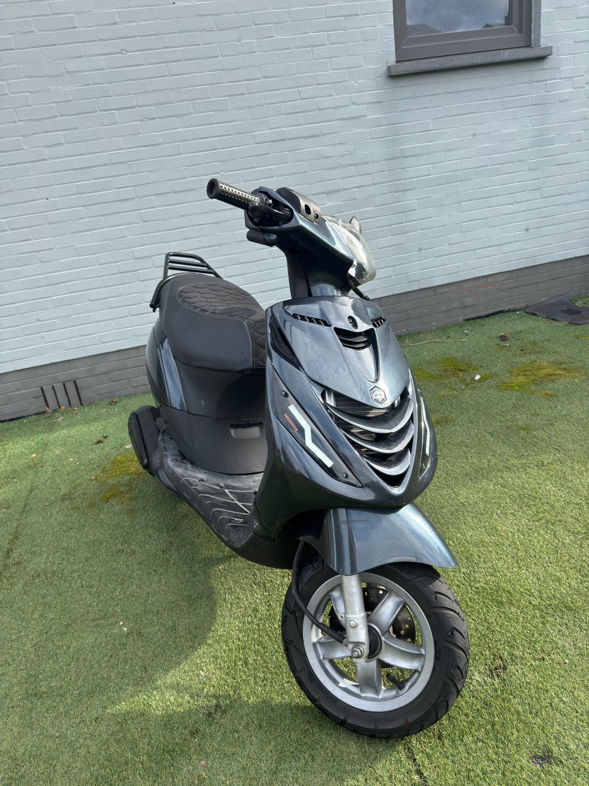 Piaggio Zip 2T 150cc LC (Hexagon) B-Klasse, Tweetakt, Gebruikt, Zip, Ophalen of Verzenden