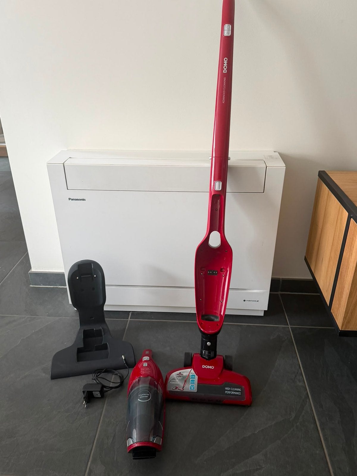 Steelstofzuiger Domo, Electroménager, Aspirateurs, Enlèvement, Comme neuf, Aspirateur balai