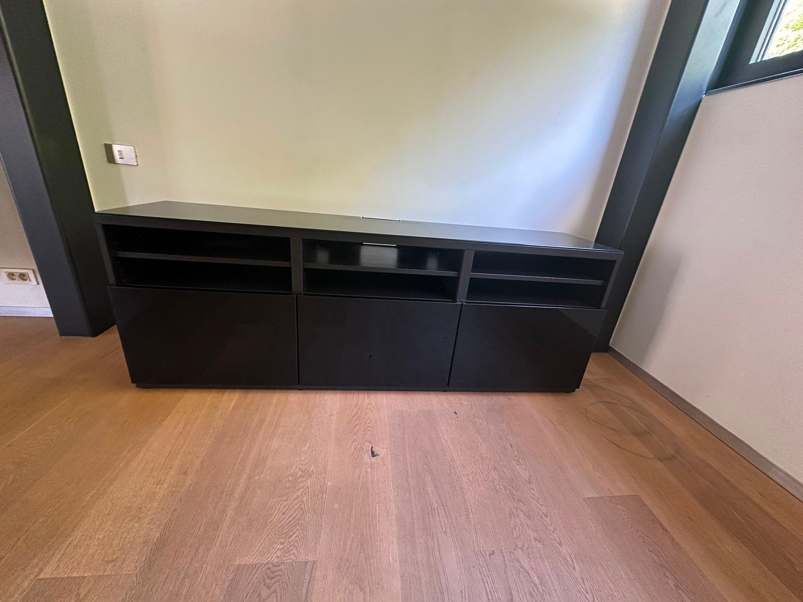 Tv kast ikea, Doe-het-zelf en Bouw, Ophalen, Zo goed als nieuw
