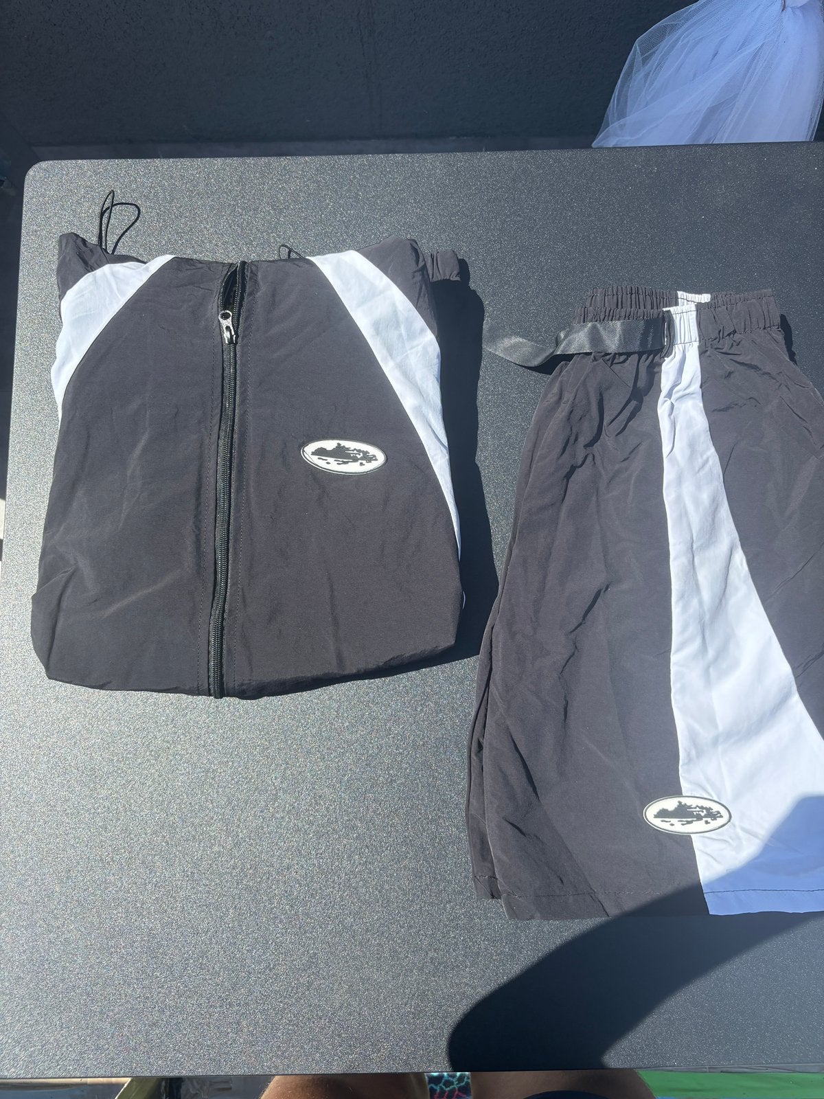 Ensemble coupe-vent Corteiz noir, Enlèvement ou Envoi, Comme neuf, Taille 48/50 (M)