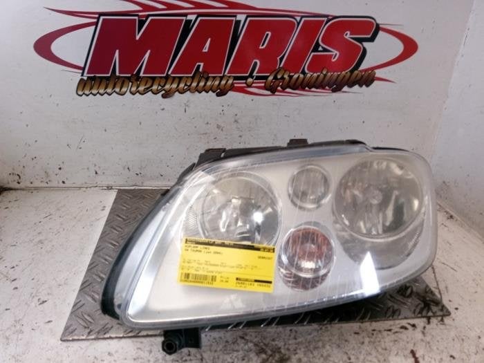 Koplamp links van een Volkswagen Touran, Gebruikt, -, Volkswagen, -