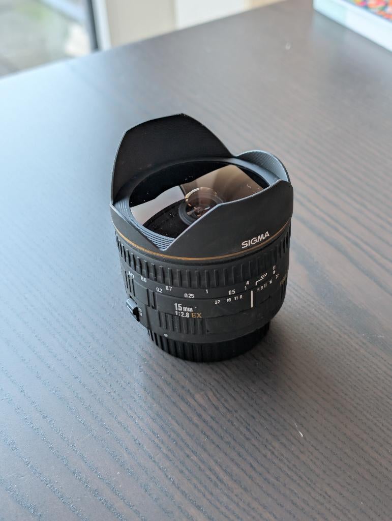 Sigma 15mm f/2.8 EX fisheye (Canon EF), Enlèvement ou Envoi, Utilisé, Objectif fisheye grand angle