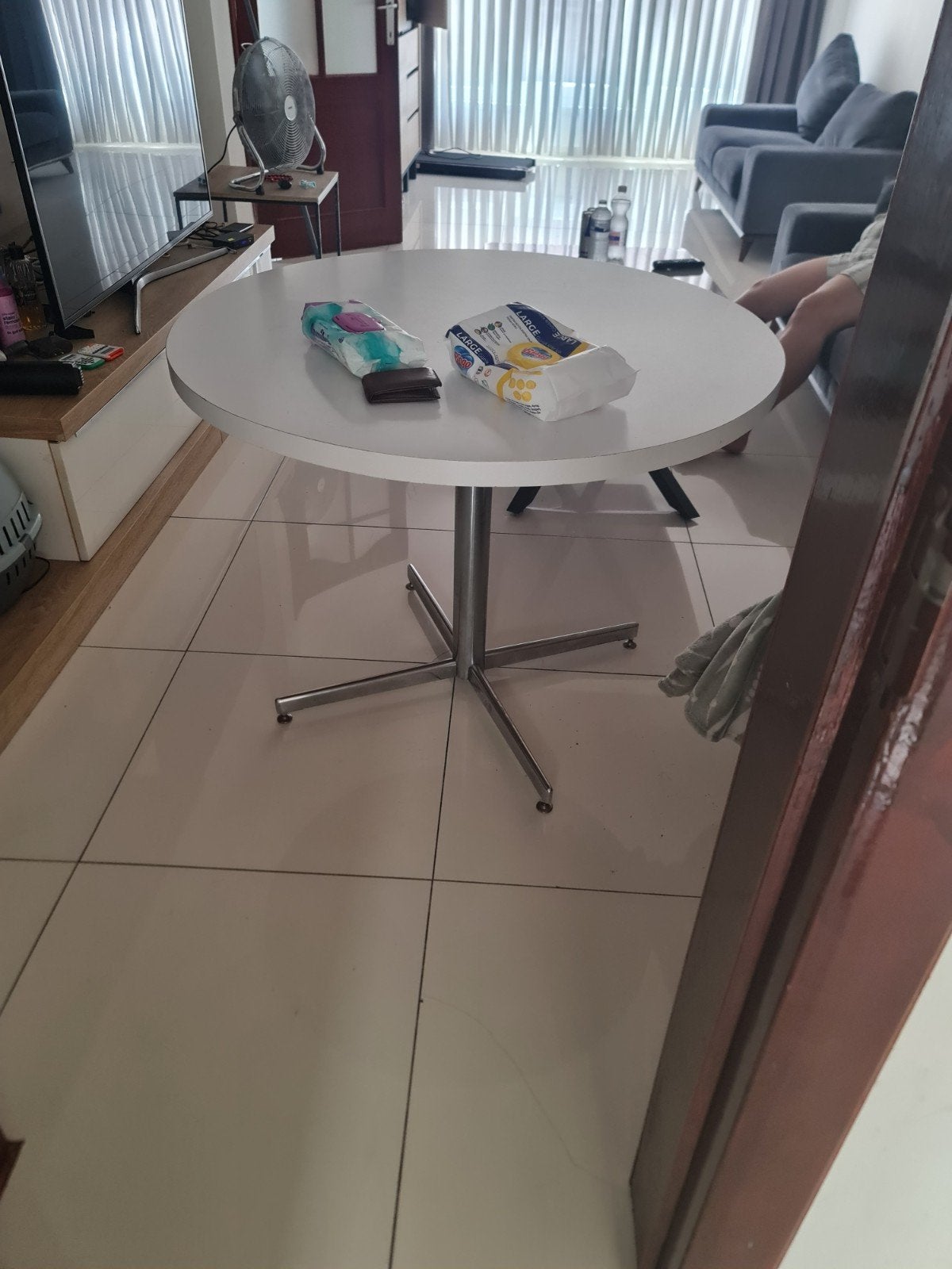kueken.tafel met 4stoel, Ophalen