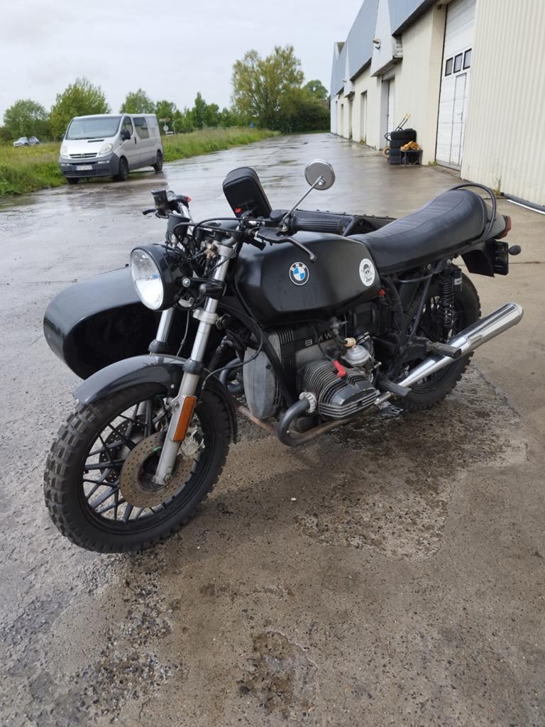 BMW E65 met sidecar, Motoren