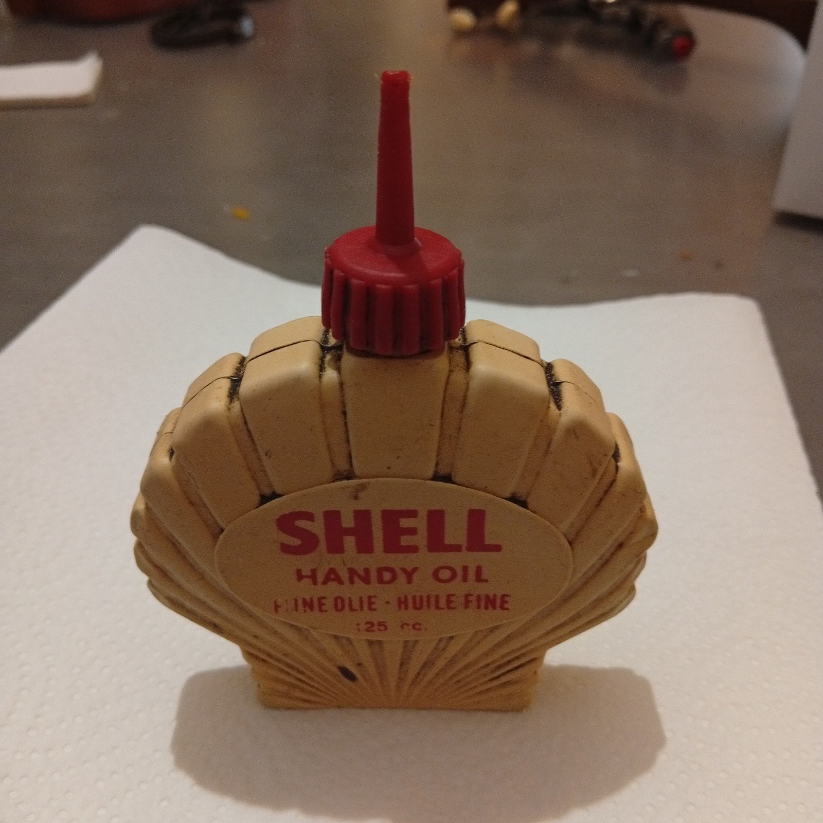 Shell, Collections, Enlèvement