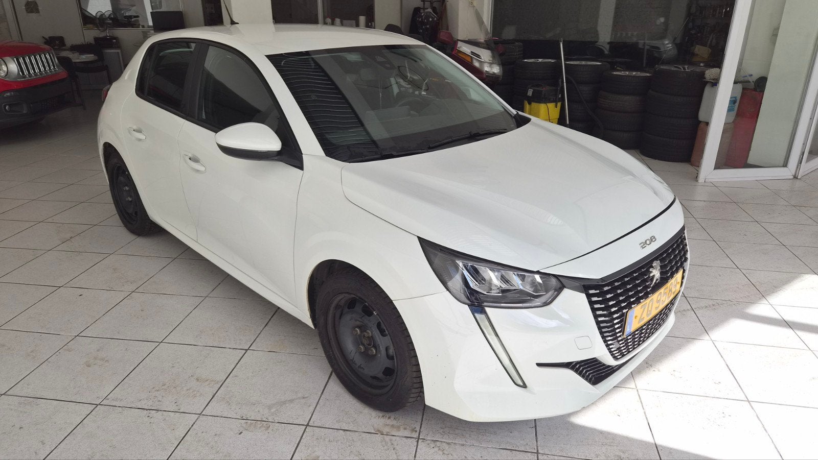 Peugeot 208 essence 13000km 2021, Achat, Entreprise, 5 portes, Essence
