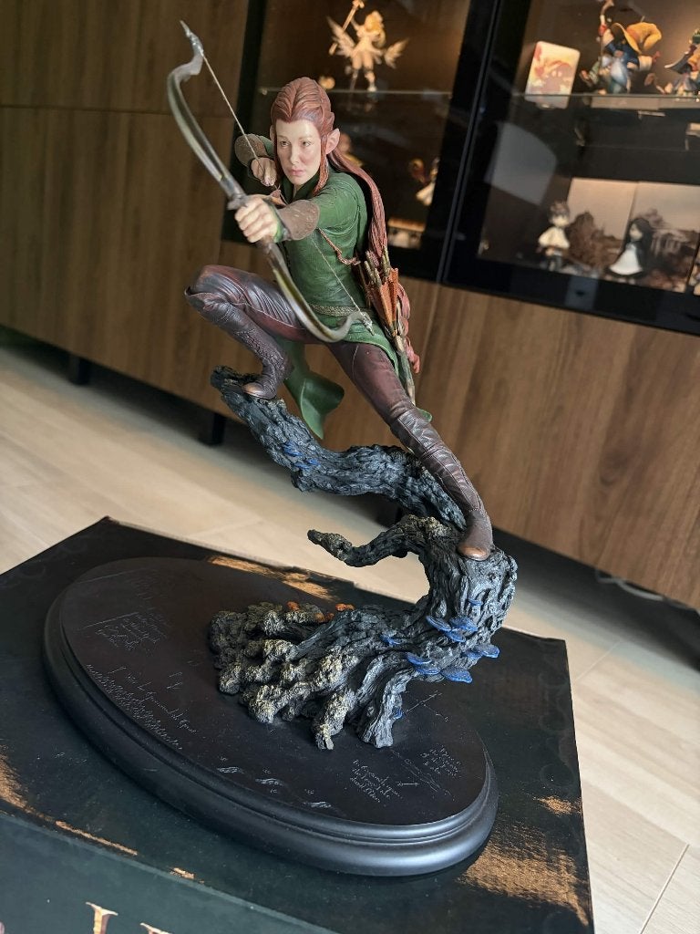 Weta Workshop Tauriel beeld - The hobbit, Enlèvement ou Envoi, Comme neuf, Statue ou Buste