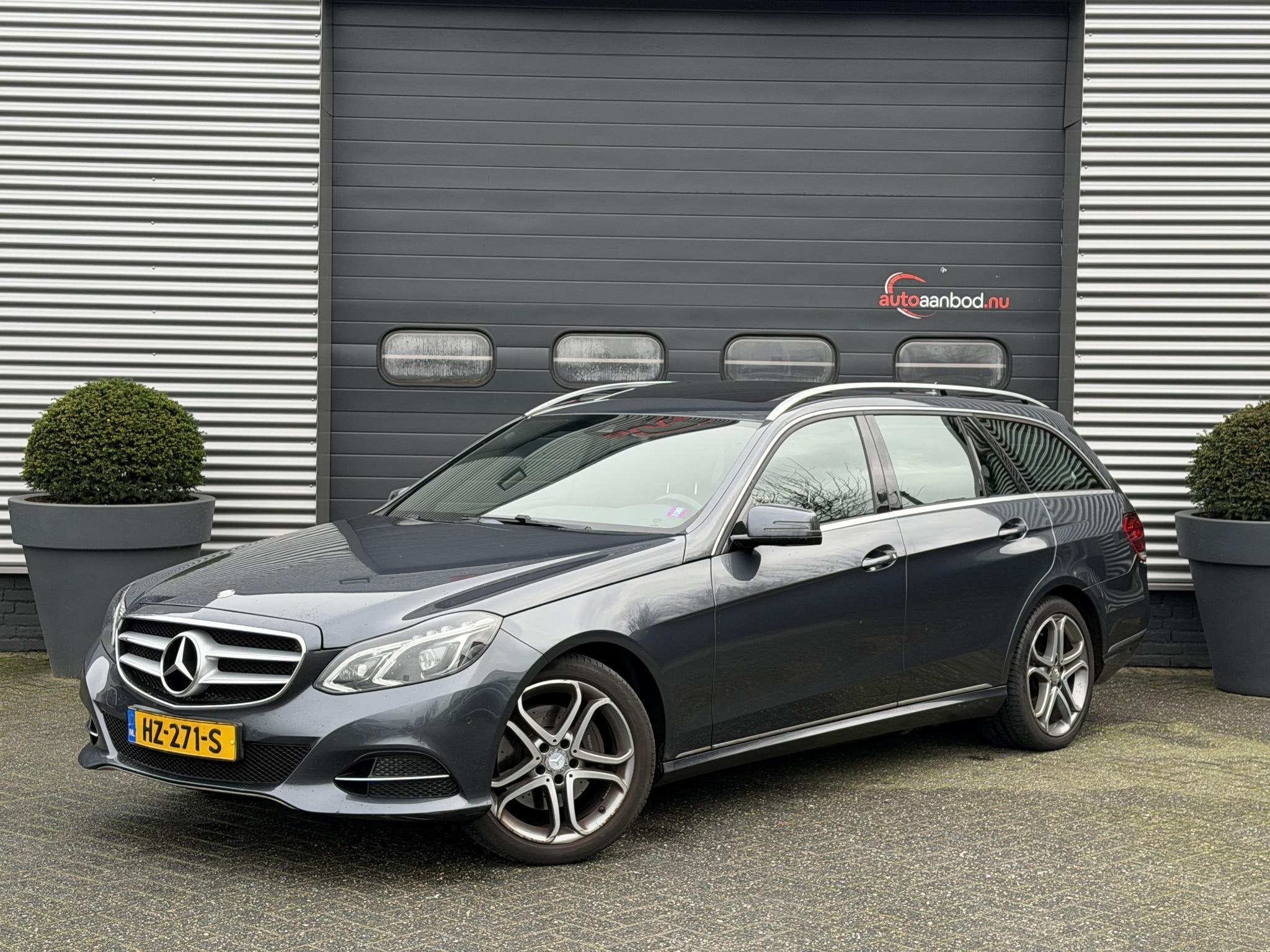 Mercedes-Benz E-klasse Estate 250 Ambition Avantgarde | Pano, Auto's, Automaat, Achterwielaandrijving, Gebruikt, 4 cilinders
