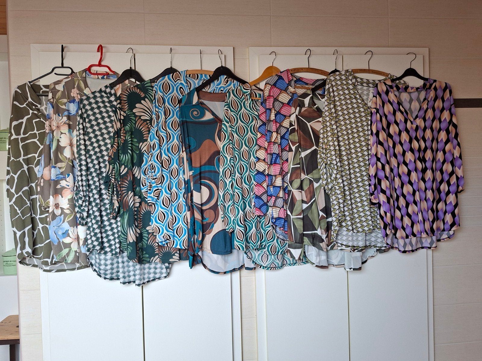 damesblouses in travelstof, Vêtements | Femmes, Enlèvement, Comme neuf