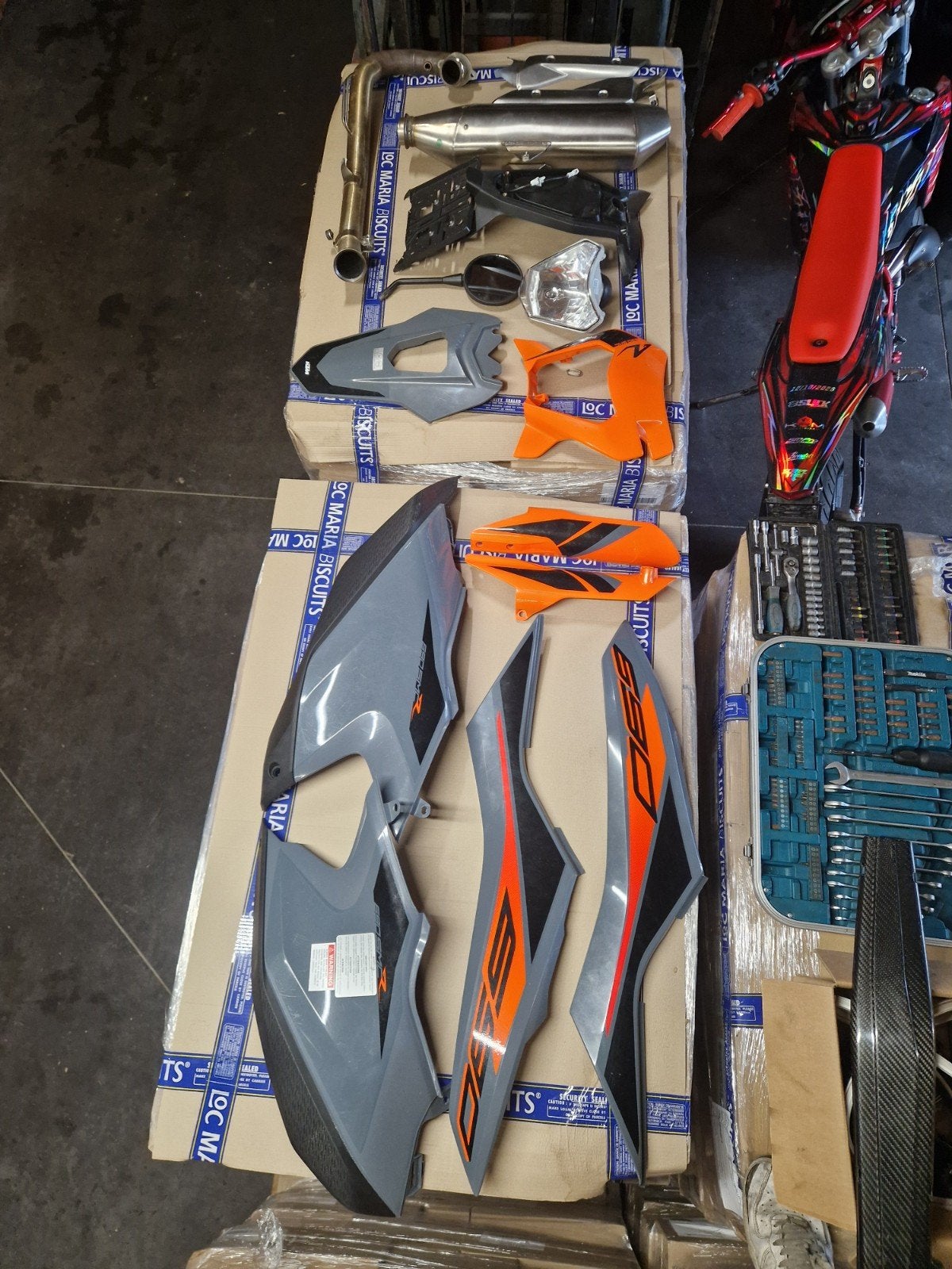 Originele onderdelen ktm smcr690, Motos, Enlèvement ou Envoi