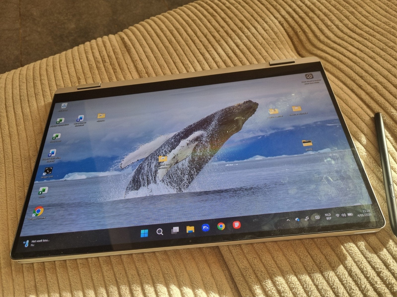 Samsung book 4 | 360 touchscreen + s pen, Computers en Software, Windows Laptops, Ophalen