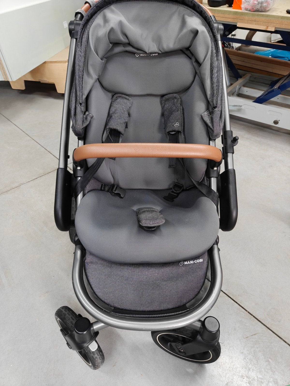 Maxi-Cosi buggy Nova + draagmand Oria, Enfants & Bébés, Poussettes & Combinaisons, Enlèvement, Utilisé, Maxi-Cosi