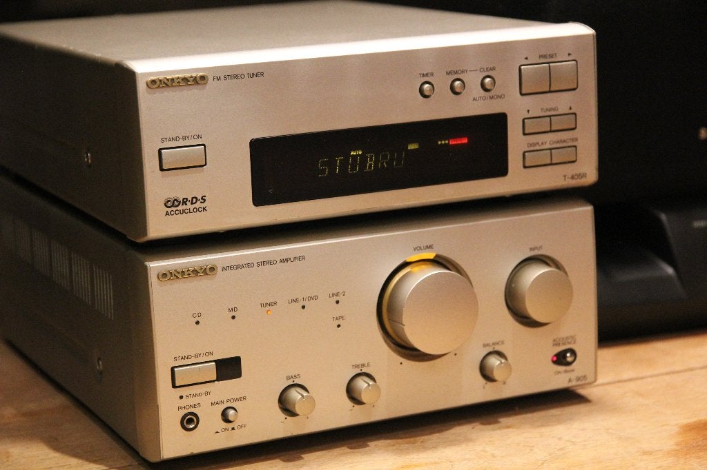 Onkyon versterker/tuner, Autres marques, Tuner ou Radio, Comme neuf, Enlèvement