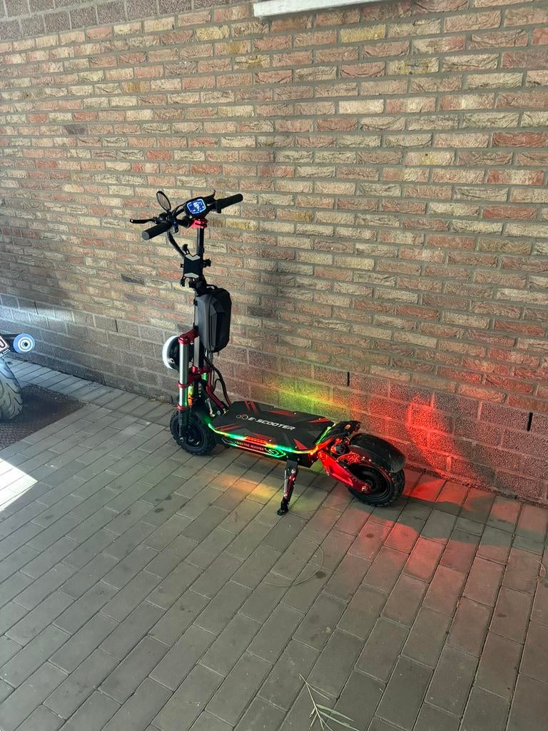 Te Koop : Dual Motor E-Step – 2x3000w !!, Fietsen en Brommers, Steps, Ophalen, Zo goed als nieuw