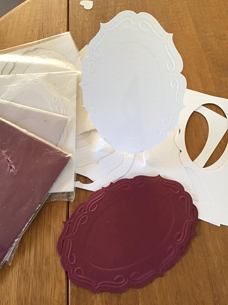 Kaarten op een schildersezel, Hobby & Loisirs créatifs, Cartes | Fabrication, Enlèvement ou Envoi, Comme neuf