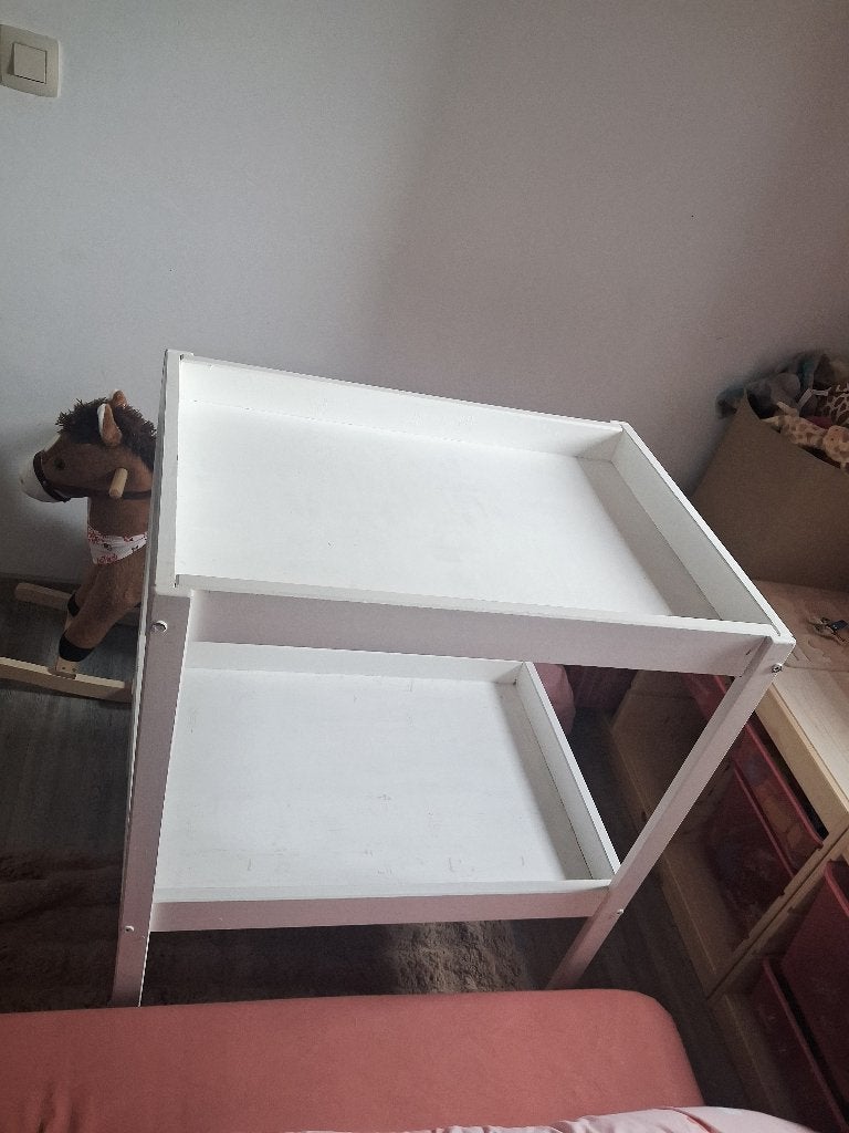 Table a langer, Enlèvement, Utilisé, Commode