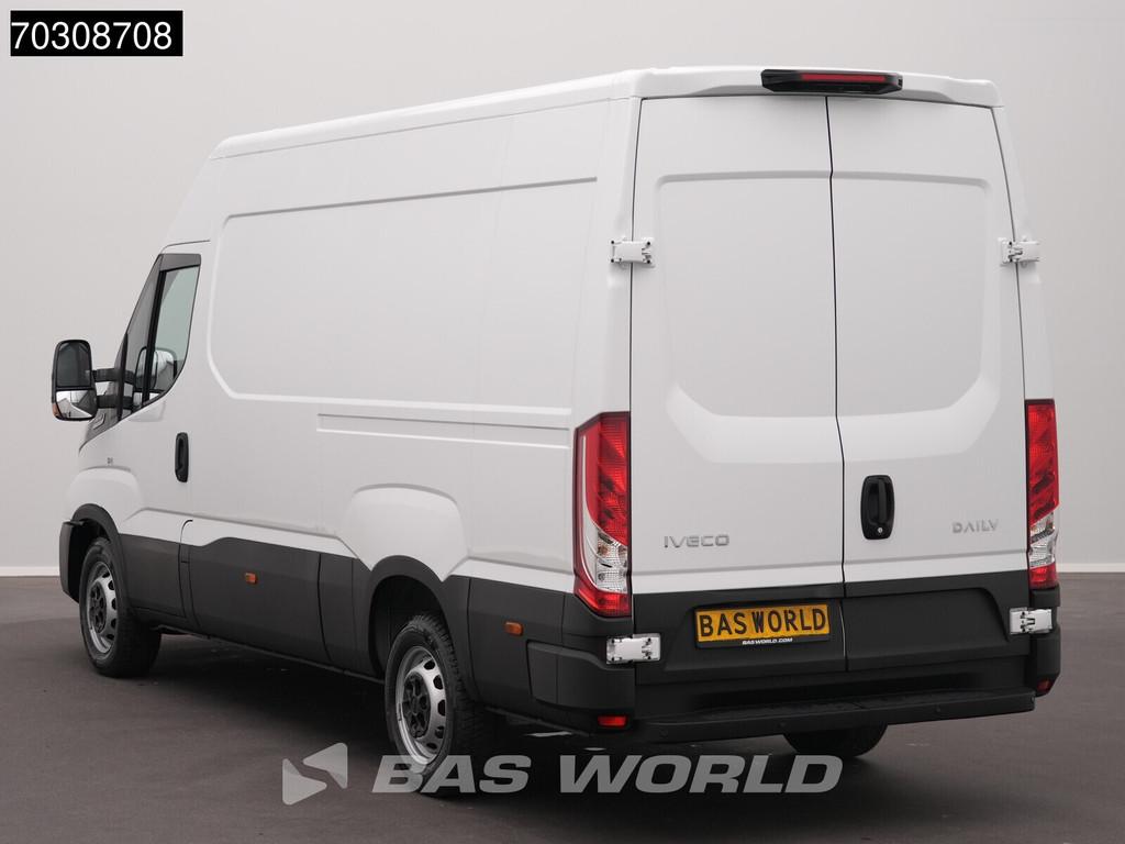 Iveco Daily 35S18 3.0L Automaat L2H2 180PK ACC Airco Cruise, Automaat, Stof, Euro 6, 4 cilinders