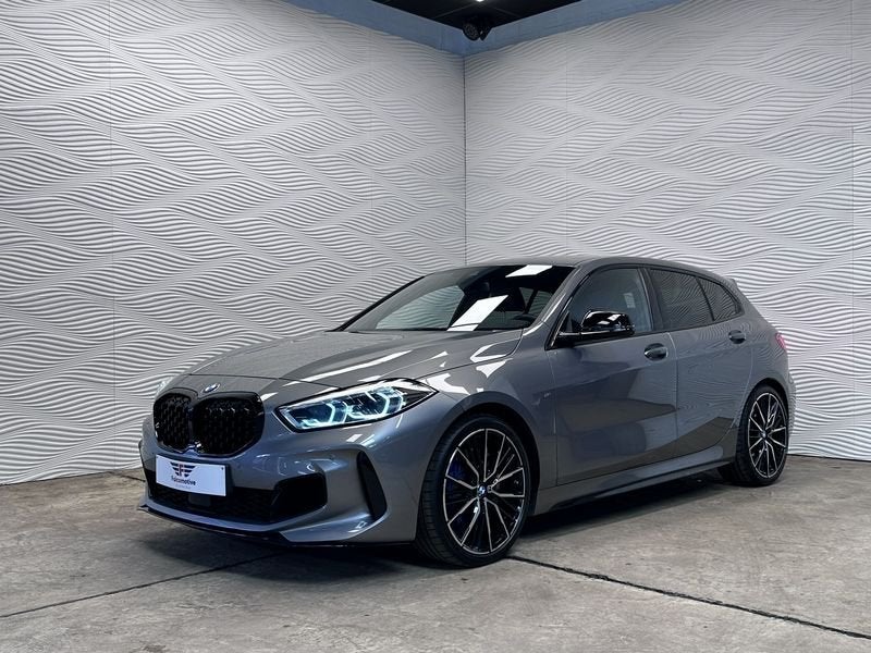 BMW Série 1 M135i*XDRIVE*CARPLAY*SHADOW*306 PK*, Automaat, 1998 cc, 1 Reeks, Gebruikt