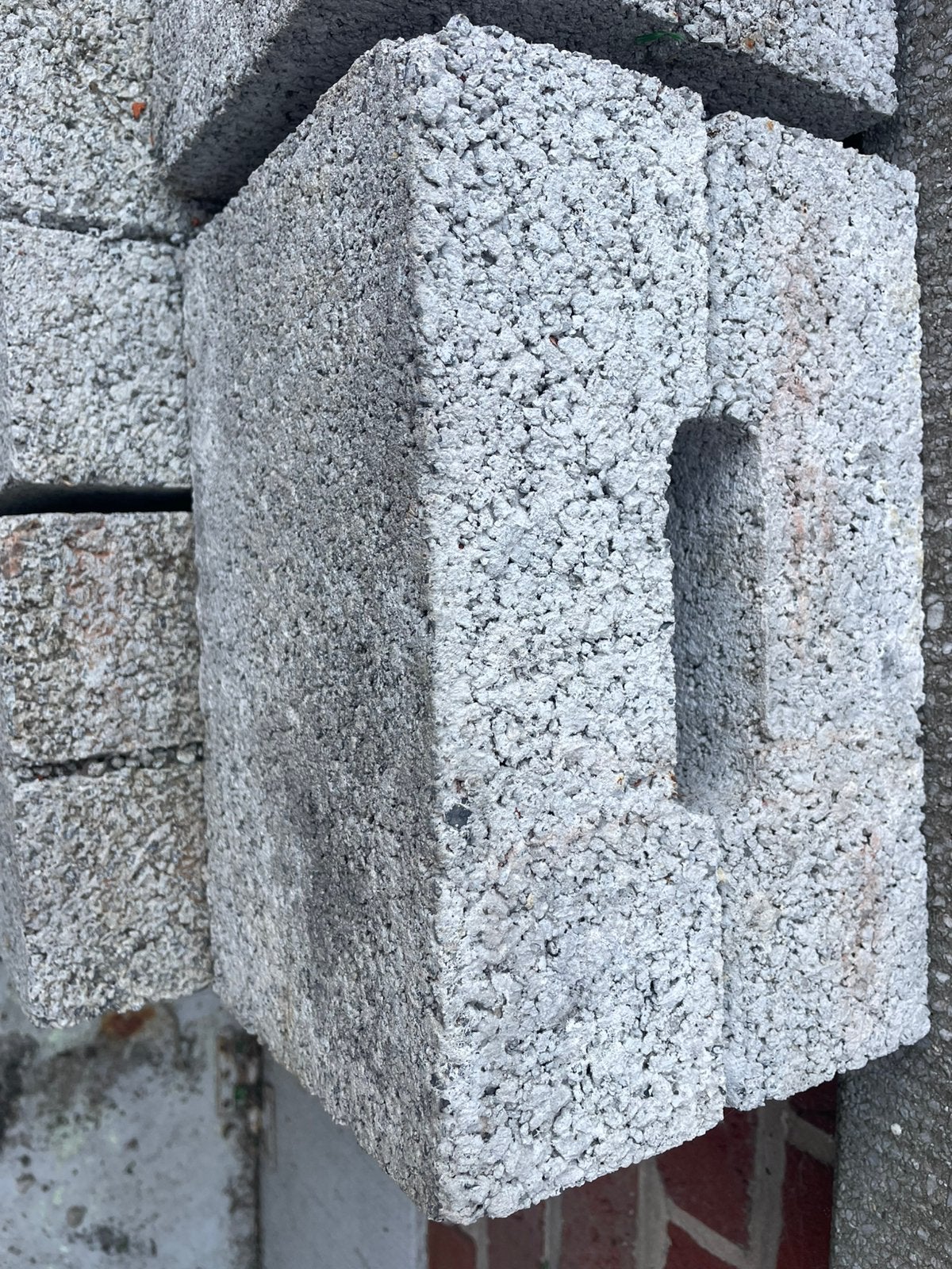 Gratis moet dringend weg beton stenen / blokken, Bricolage & Construction, Enlèvement, Comme neuf, Béton