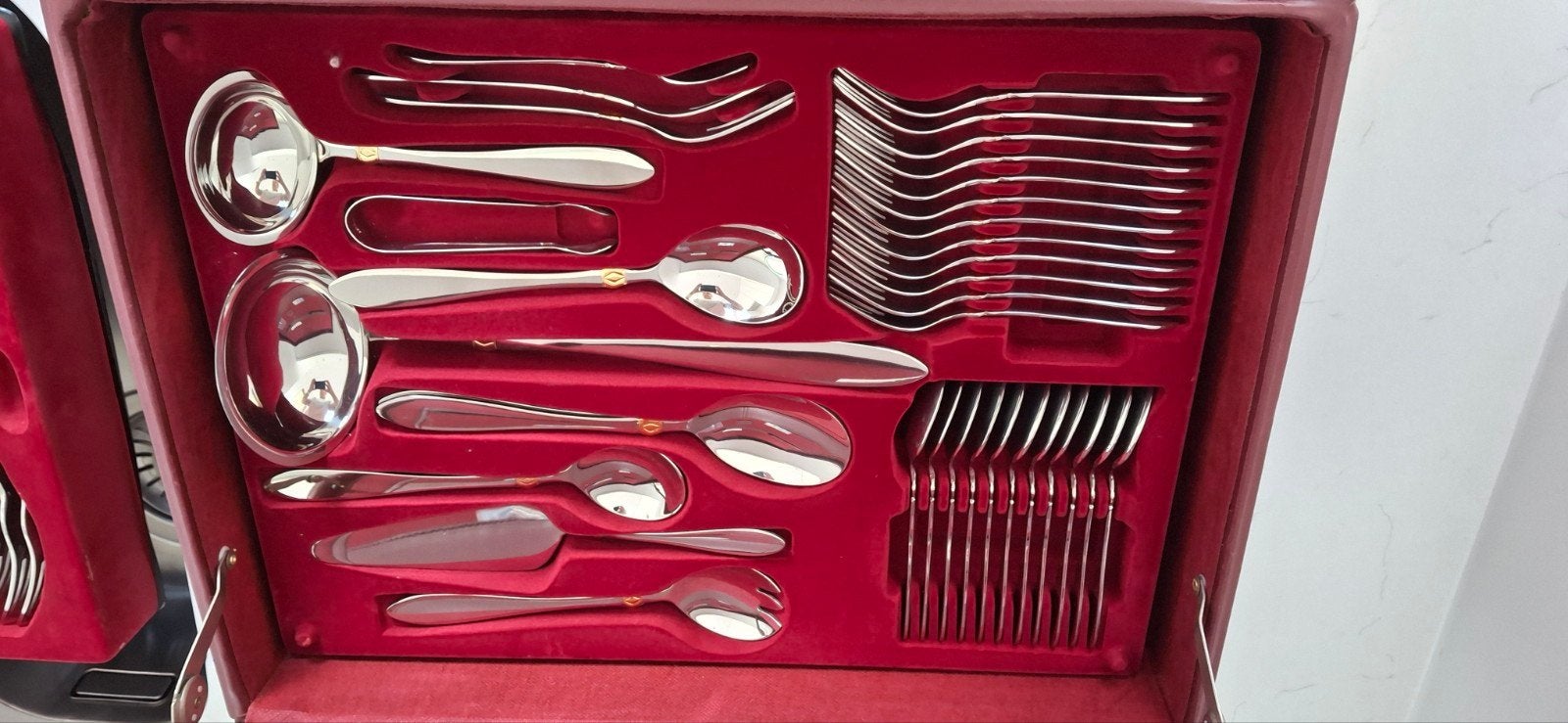 bestekkoffer, Enlèvement, Comme neuf, Inox ou Chrome, Set de couverts